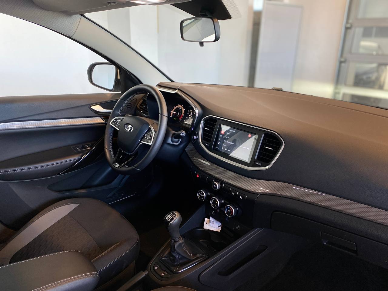 LADA VESTA