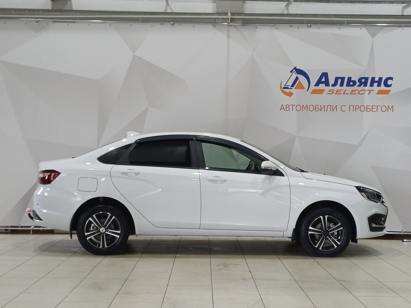 LADA VESTA