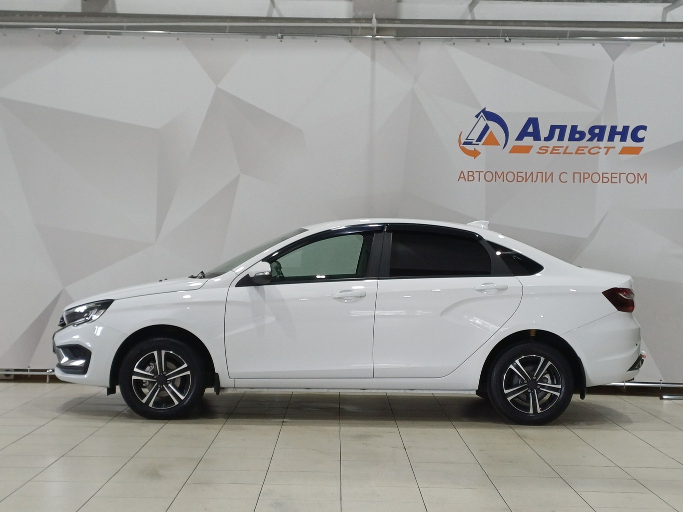 LADA VESTA