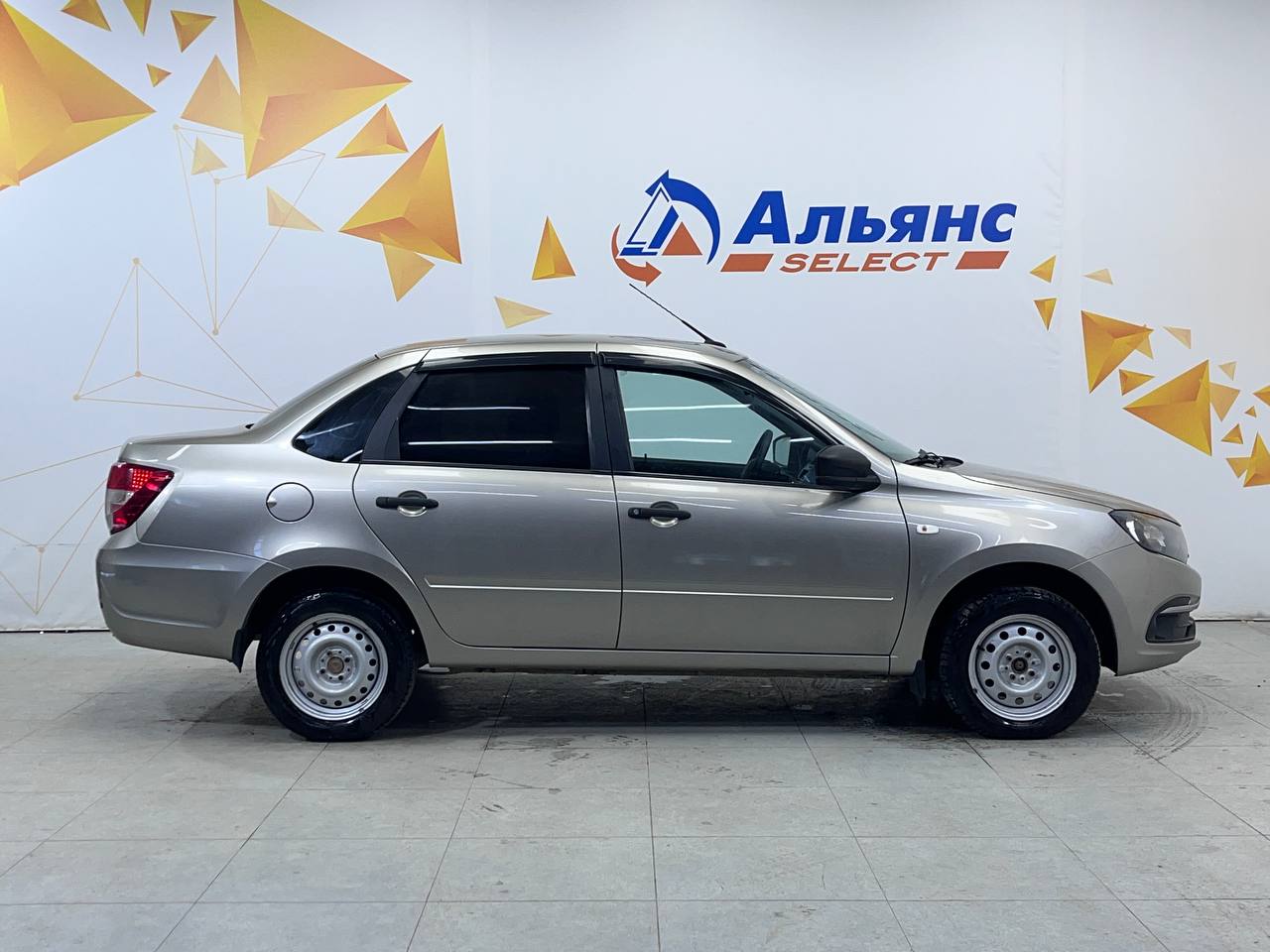 LADA GRANTA