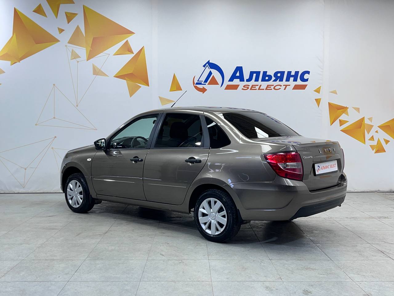 LADA GRANTA