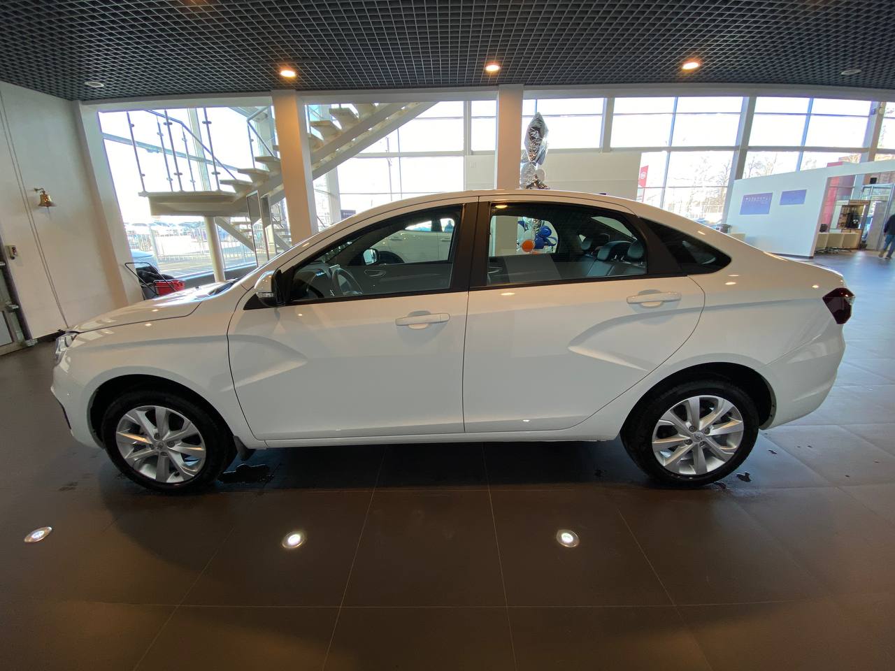 LADA VESTA