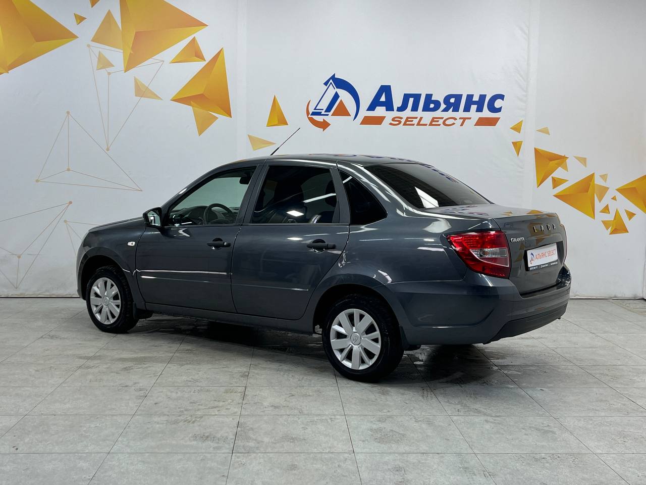 LADA GRANTA
