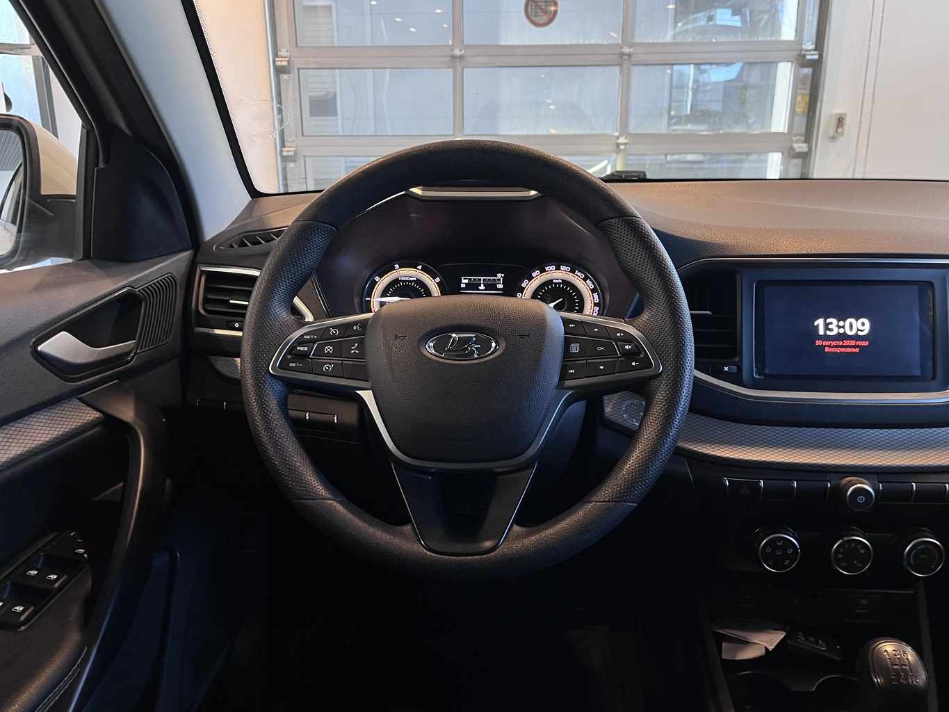 LADA VESTA