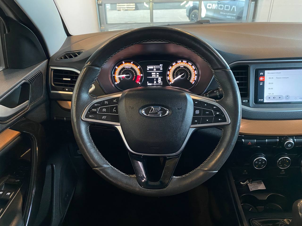 LADA VESTA