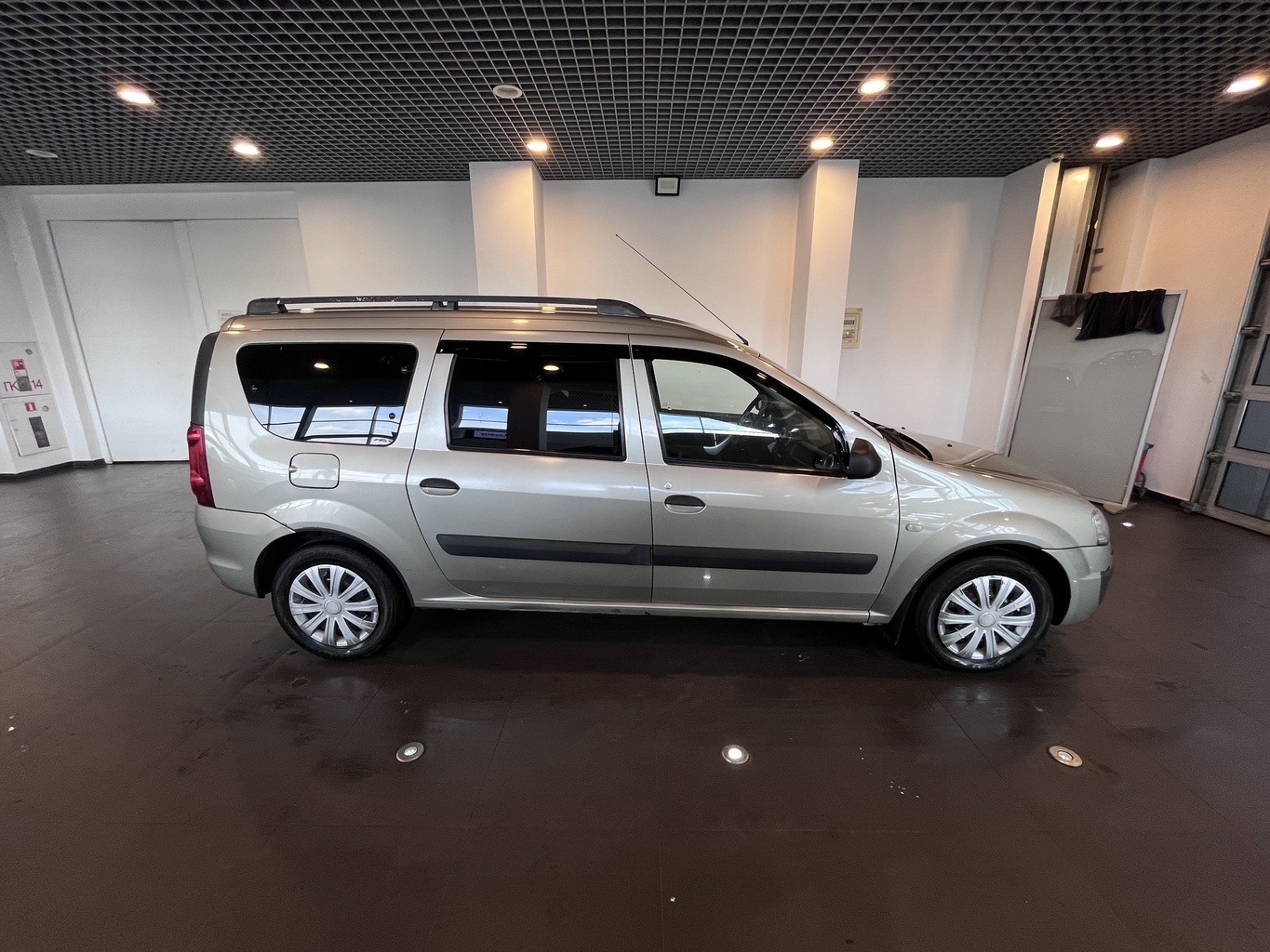 LADA LARGUS