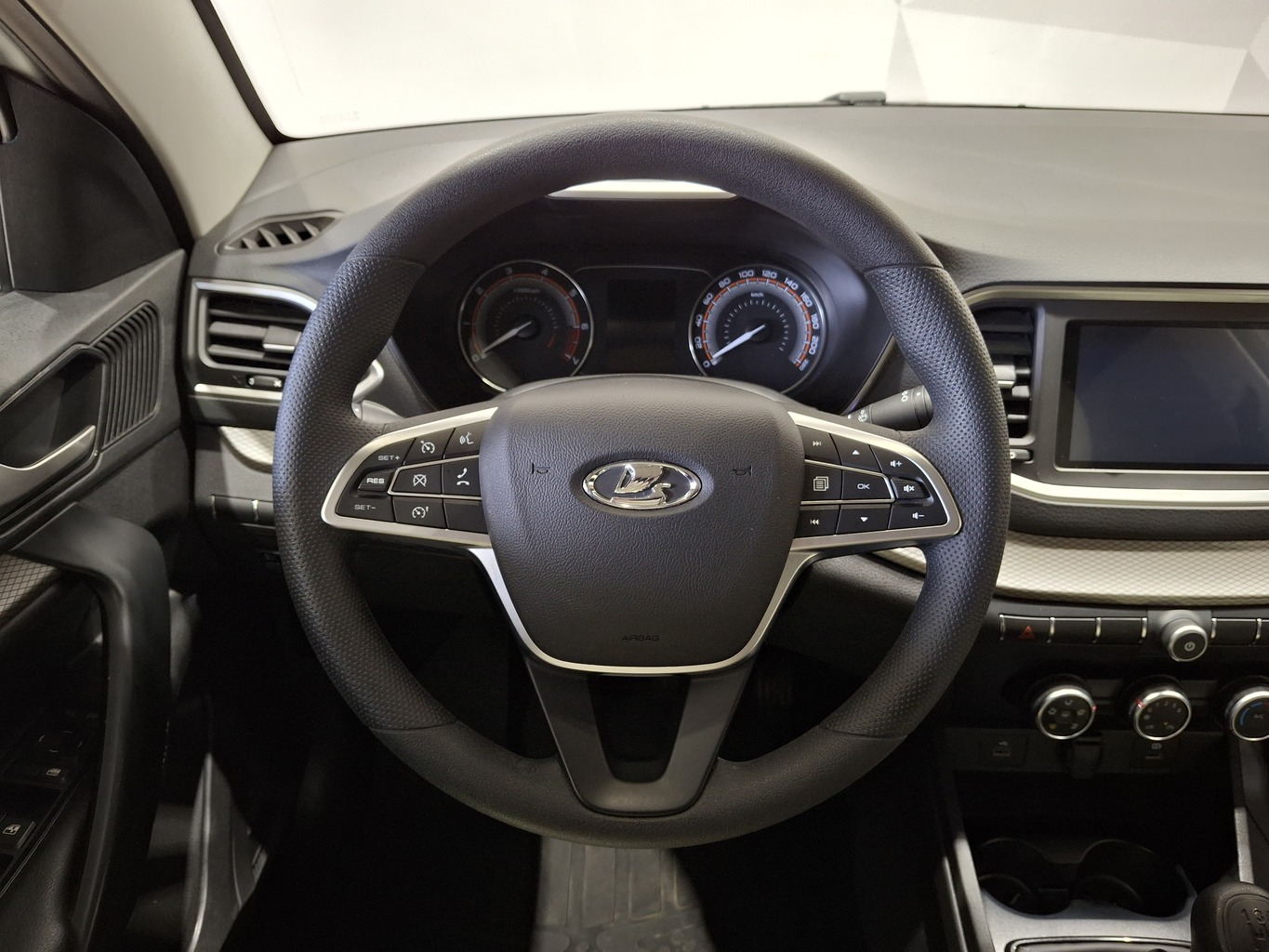 LADA VESTA