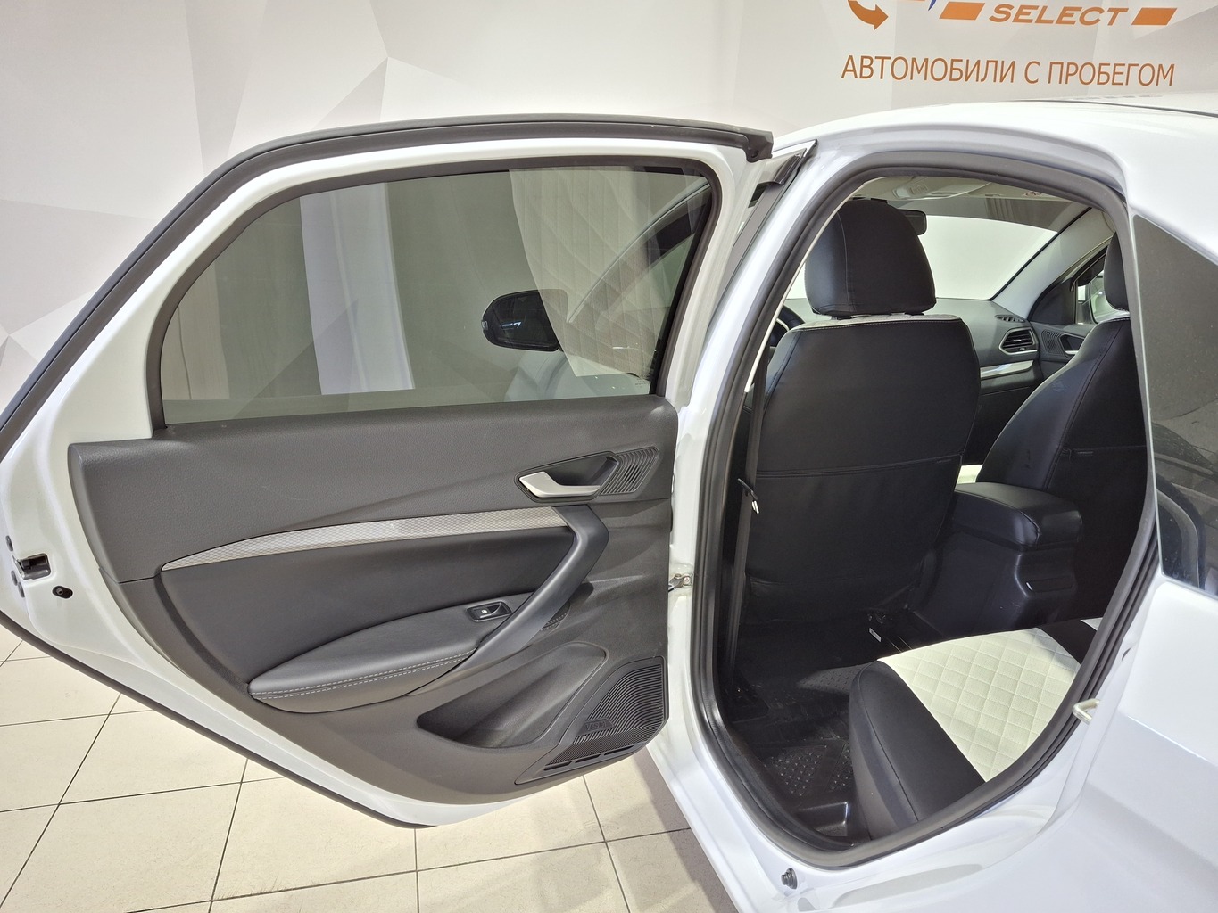 LADA VESTA