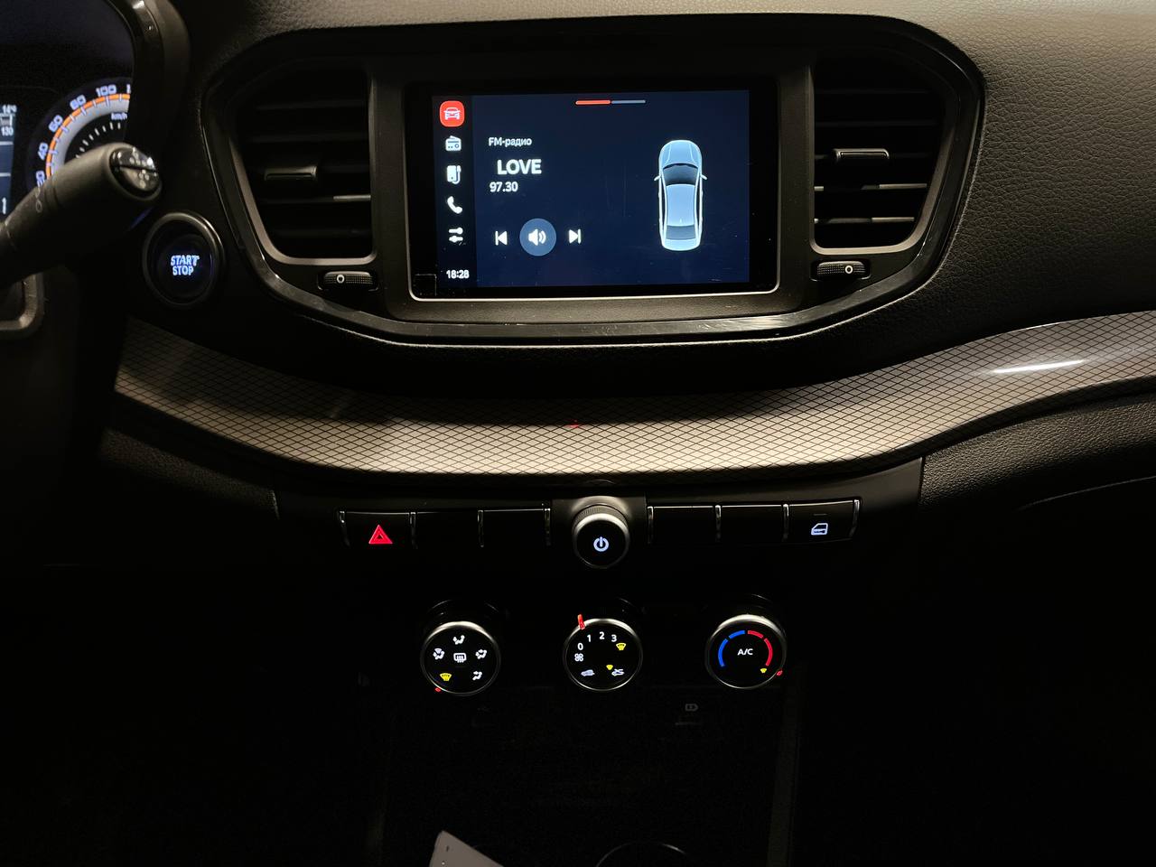 LADA VESTA