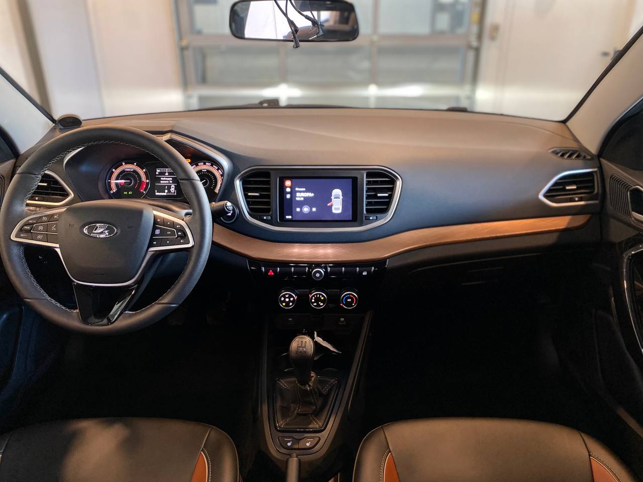 LADA VESTA