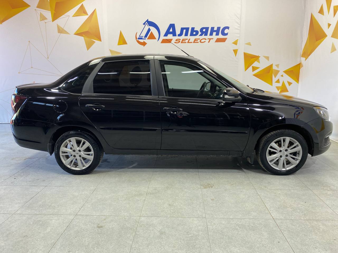 LADA GRANTA
