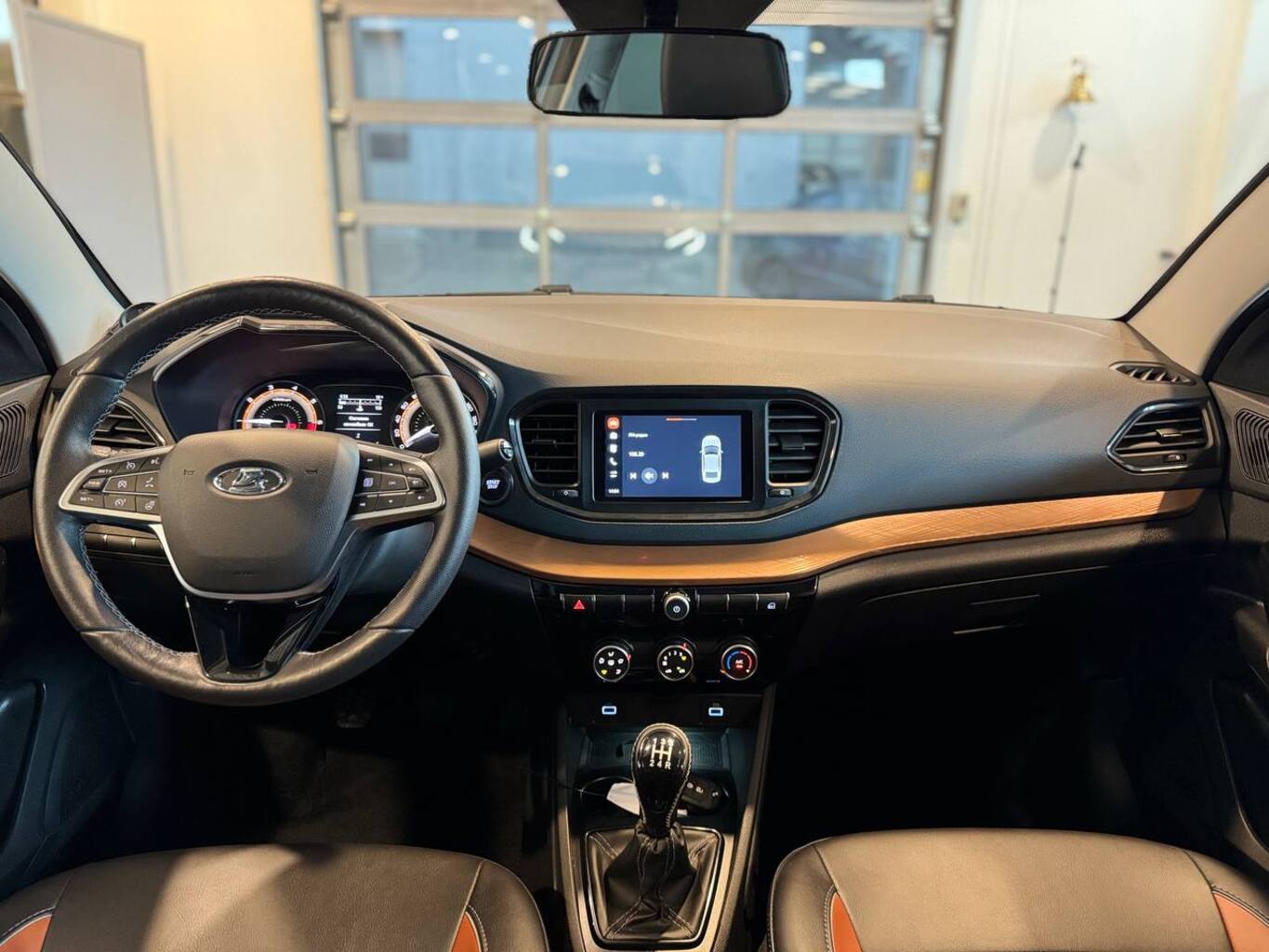 LADA VESTA