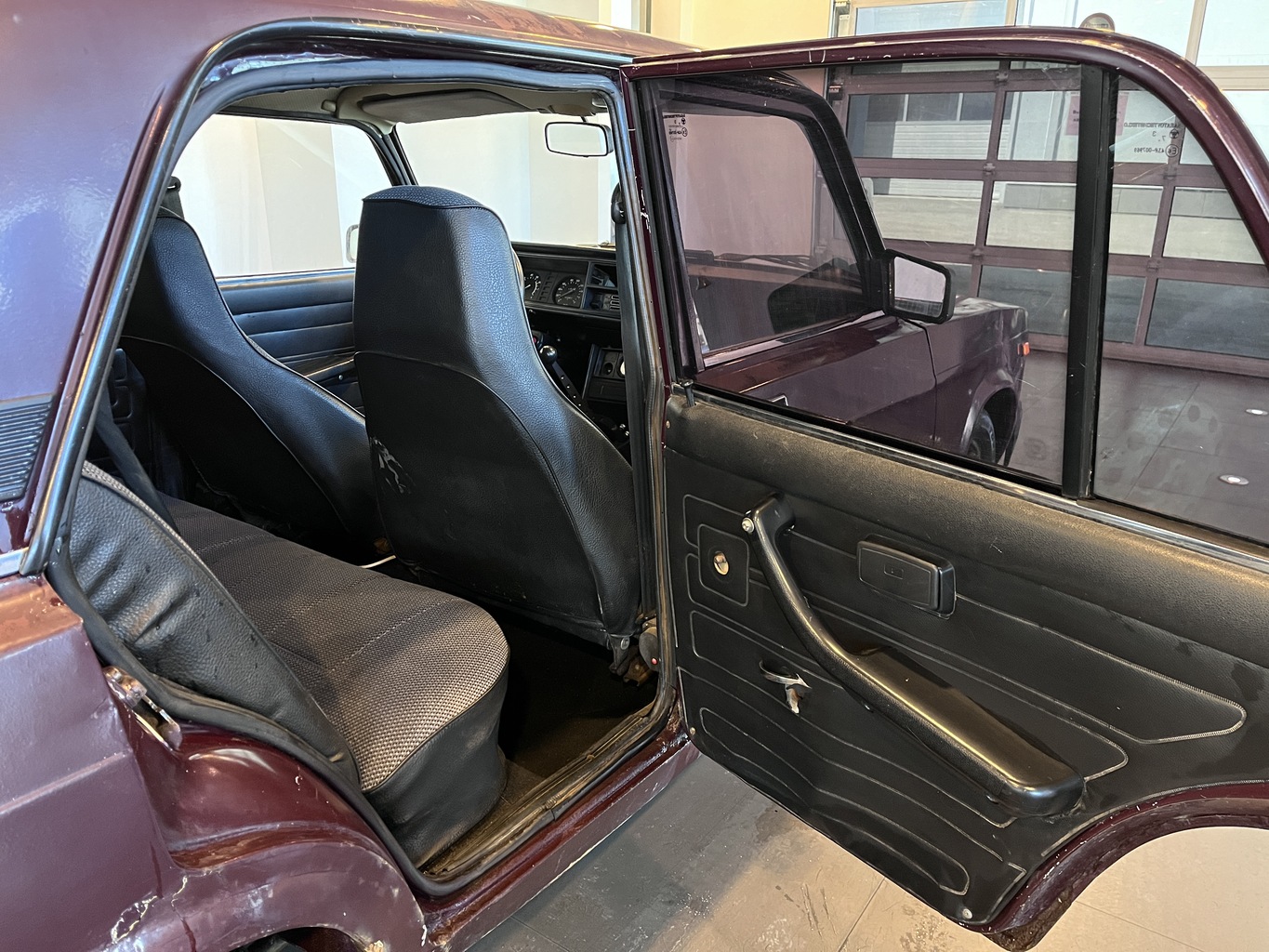 LADA 2107
