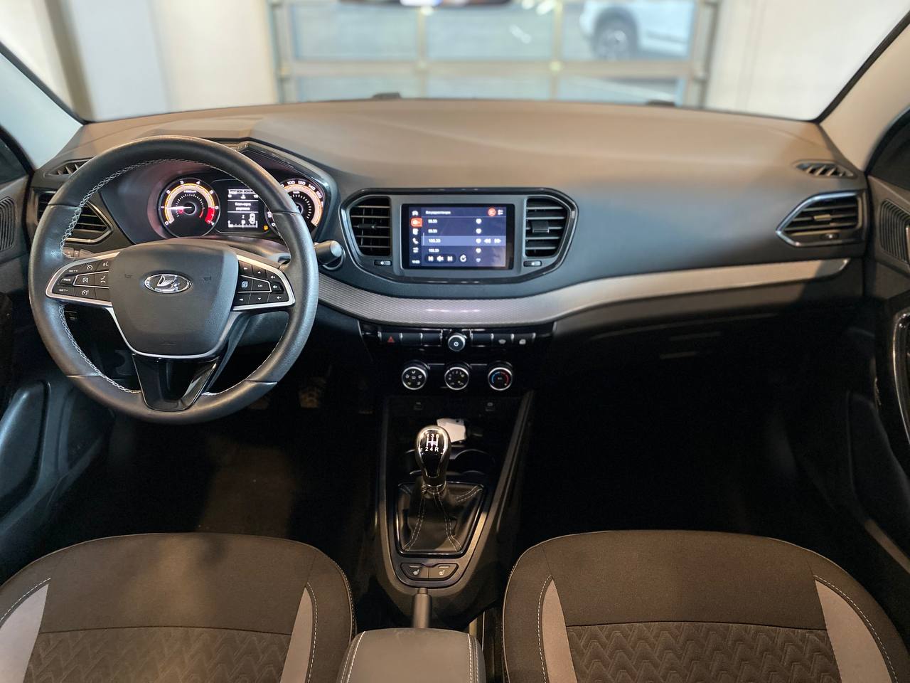 LADA VESTA
