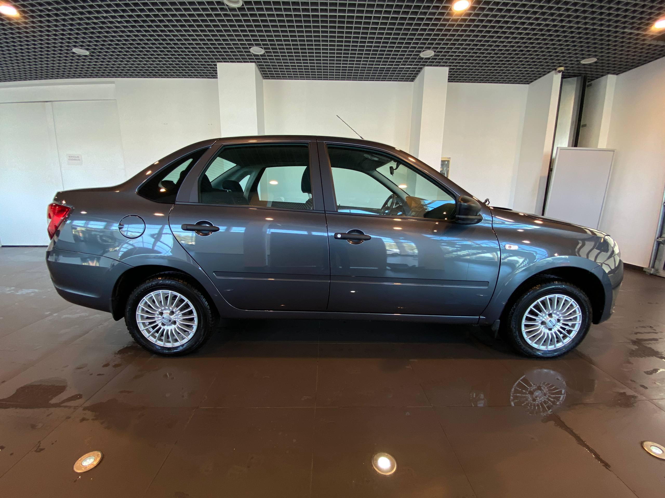 LADA GRANTA