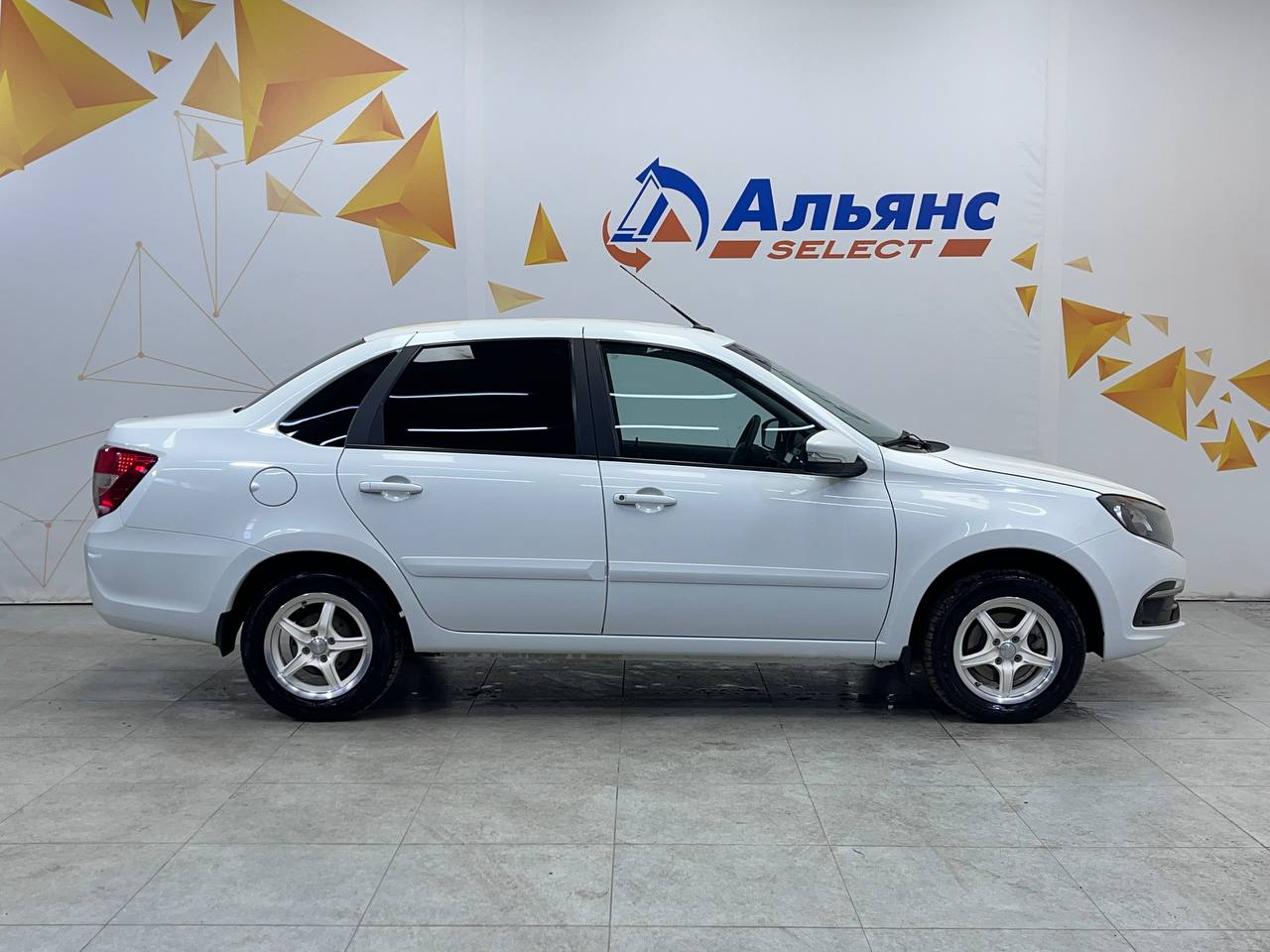 LADA GRANTA