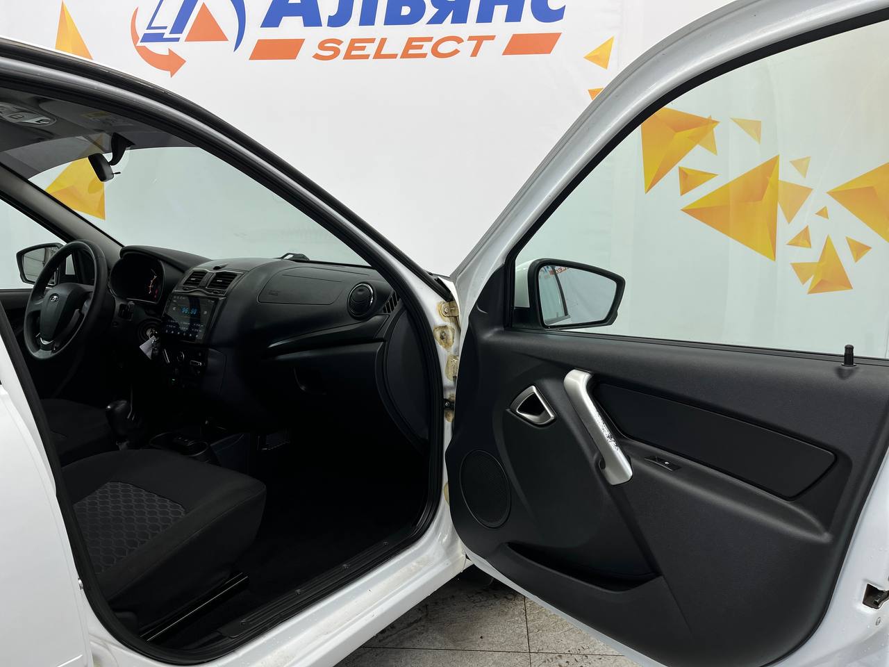 LADA GRANTA