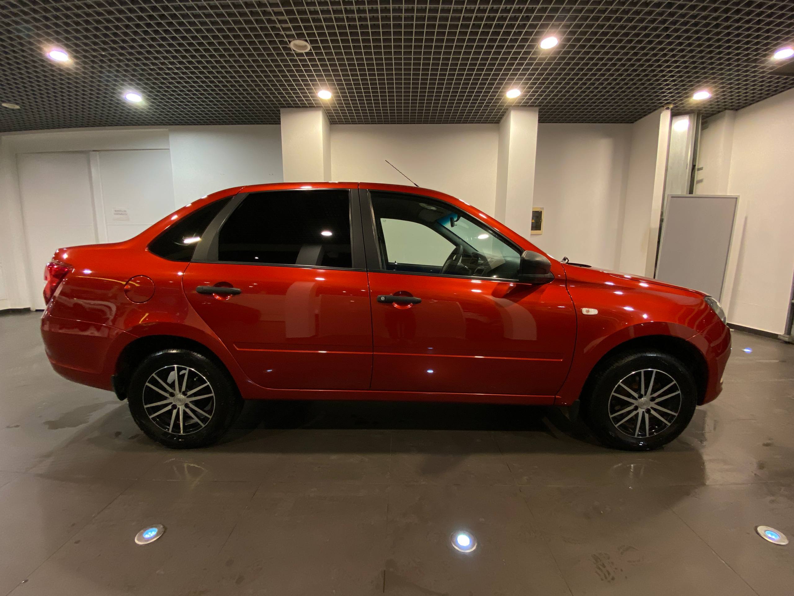 LADA GRANTA