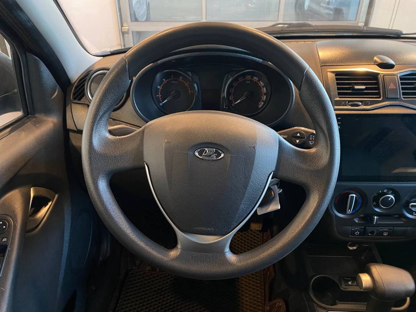 LADA GRANTA