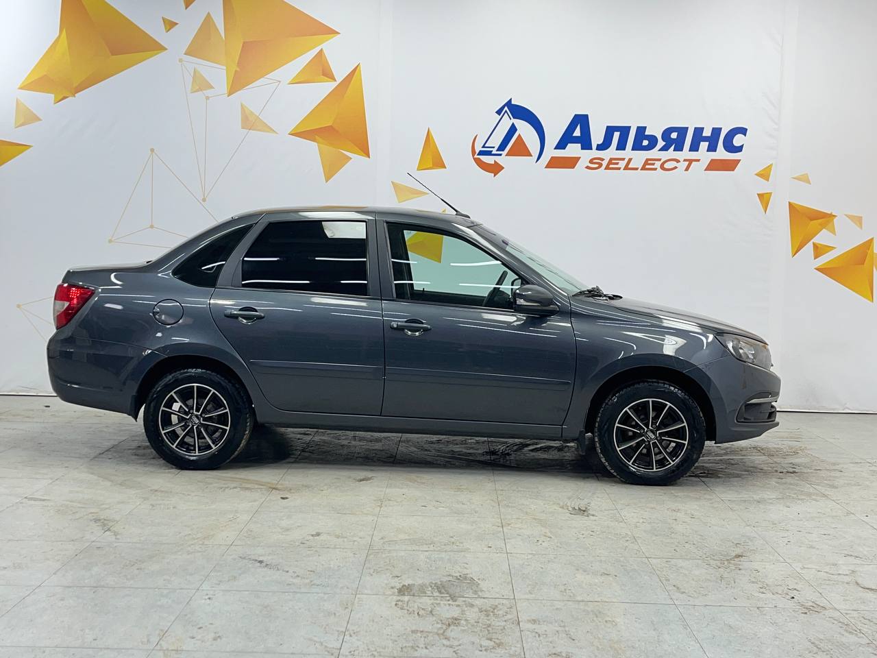 LADA GRANTA