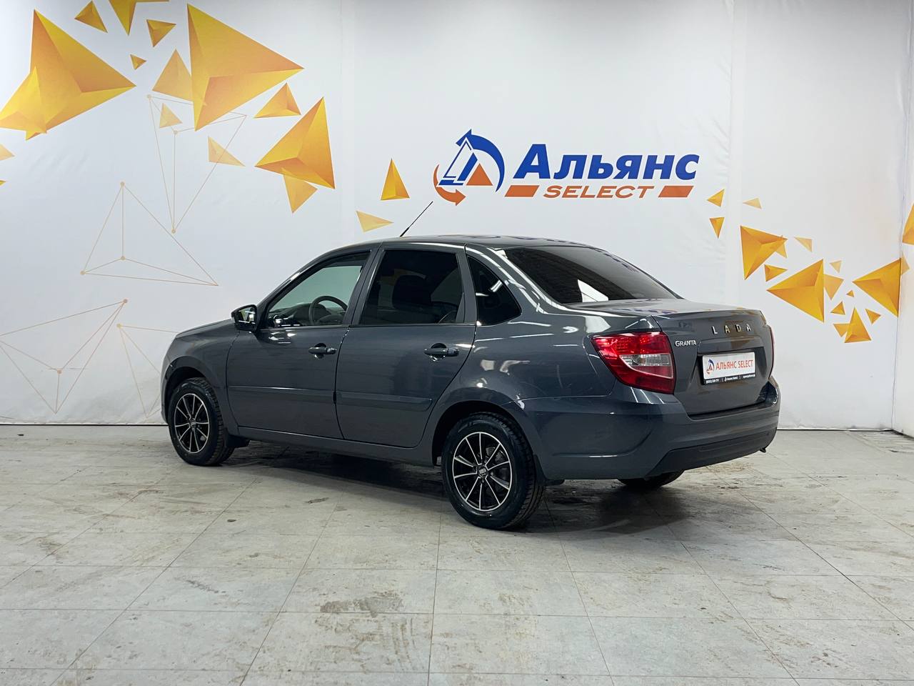 LADA GRANTA