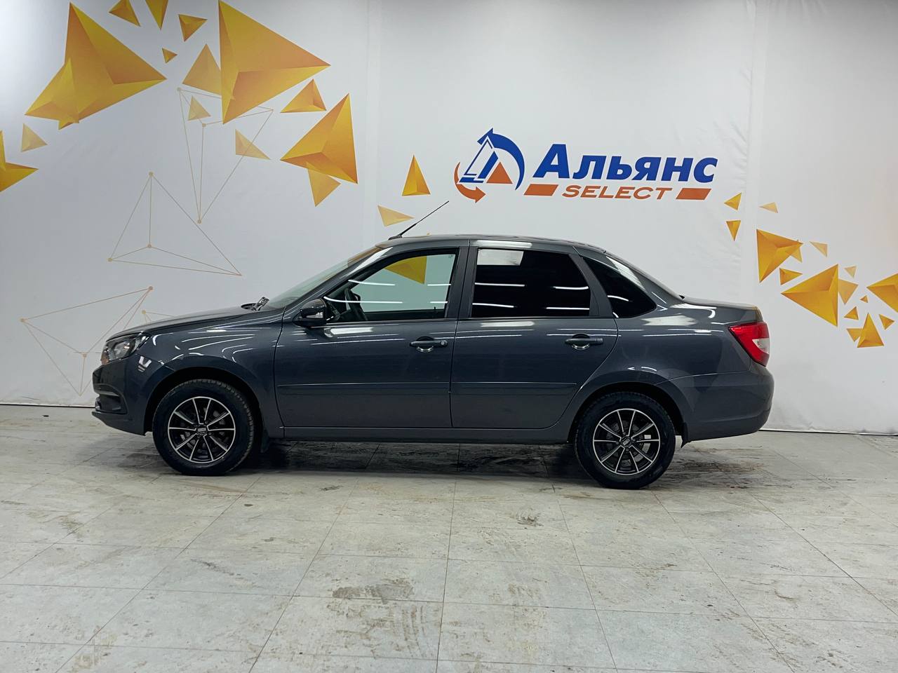 LADA GRANTA
