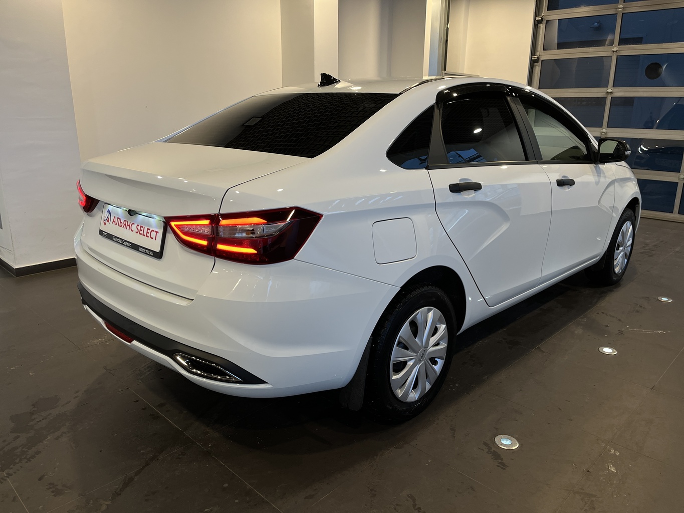 LADA VESTA