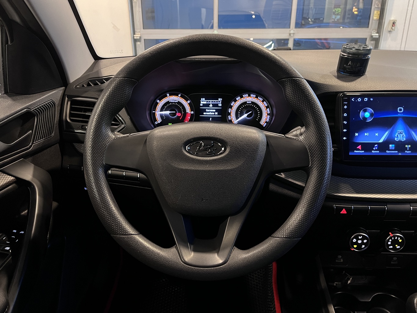 LADA VESTA