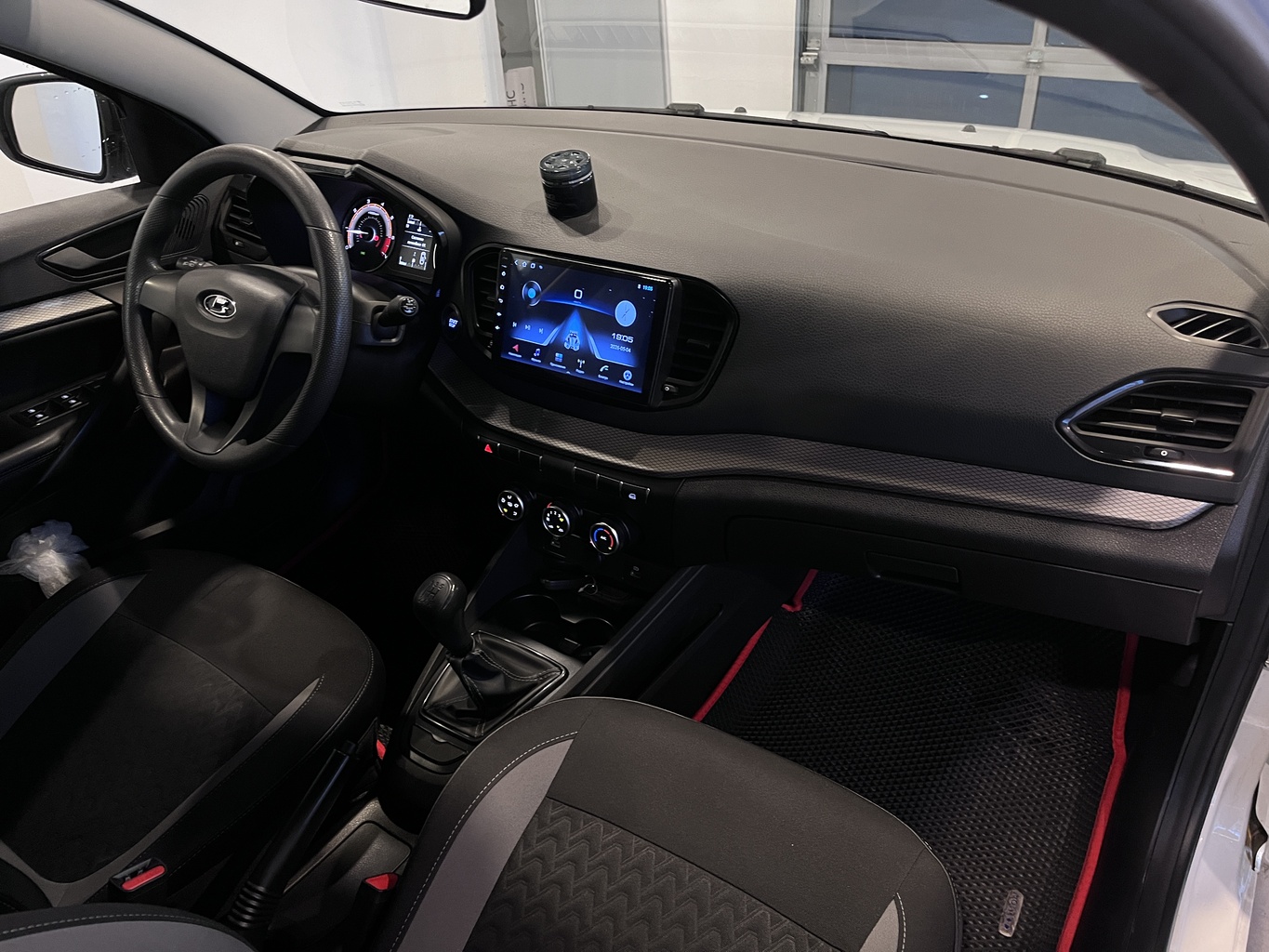LADA VESTA
