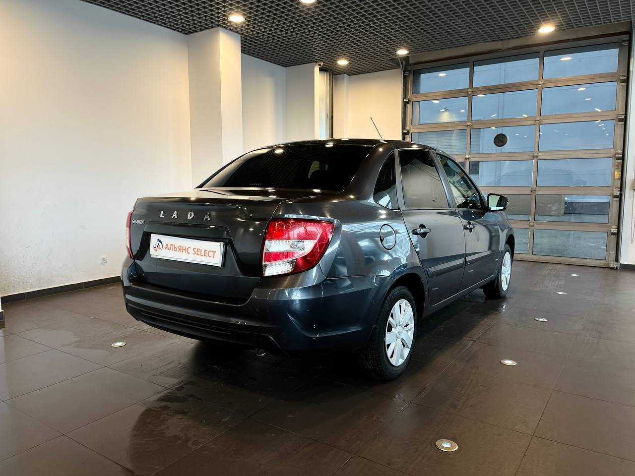 LADA GRANTA