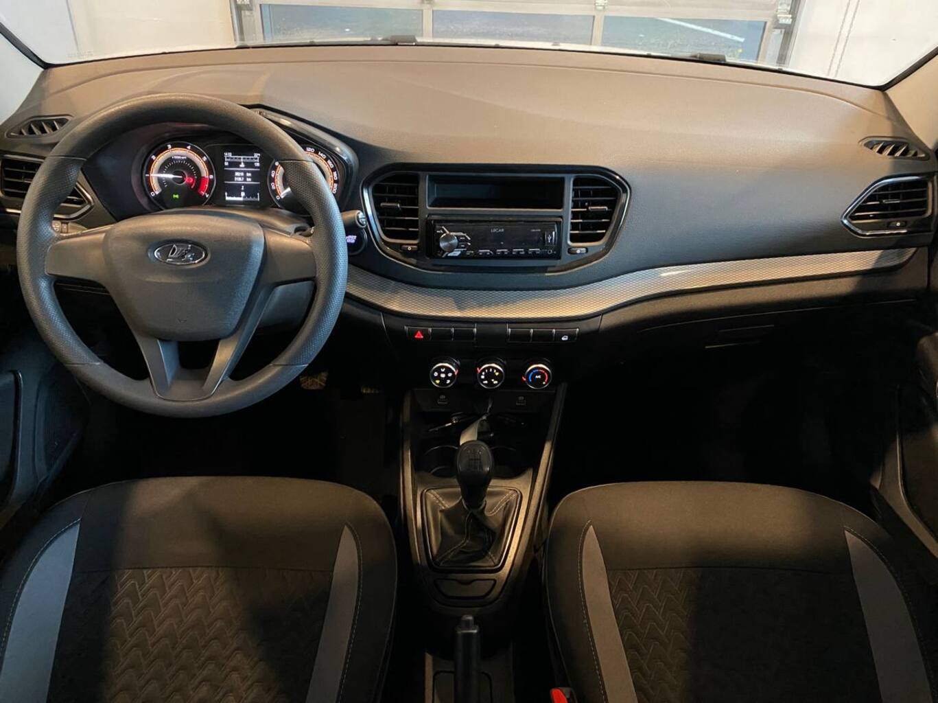 LADA VESTA