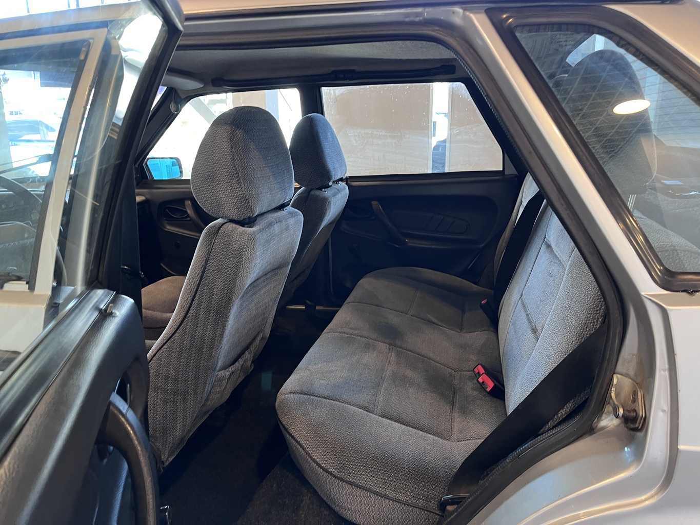 LADA 2115