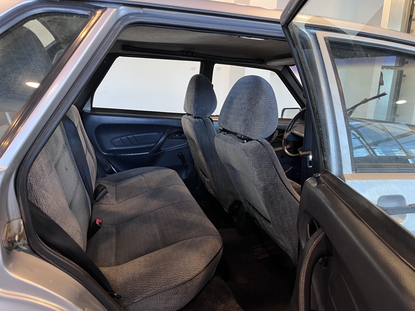 LADA 2115