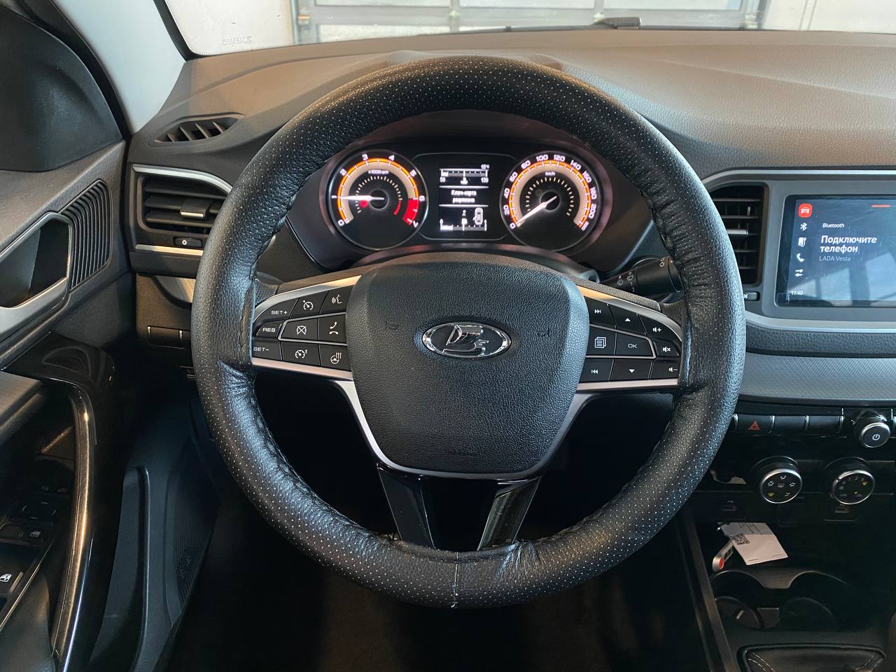 LADA VESTA
