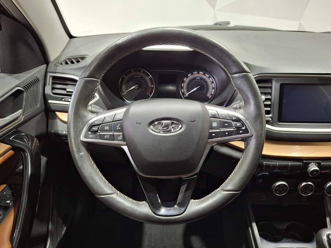 LADA VESTA