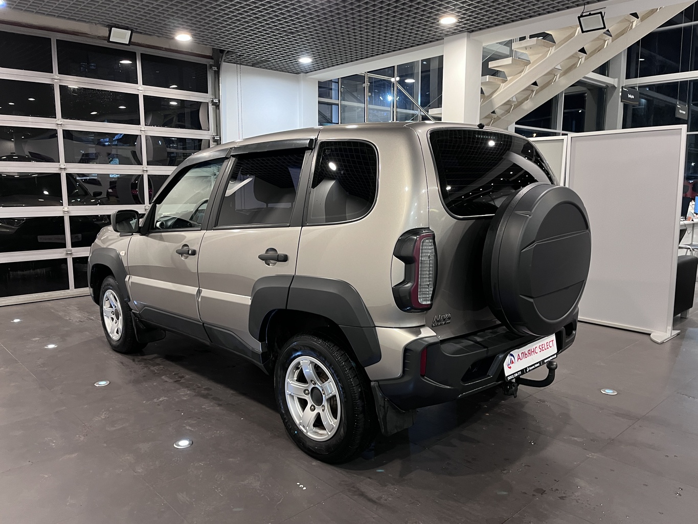 LADA NIVA TRAVEL
