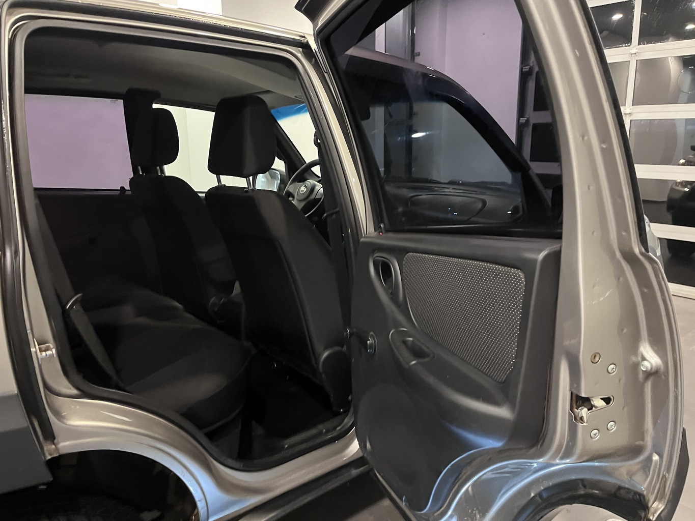 LADA NIVA TRAVEL