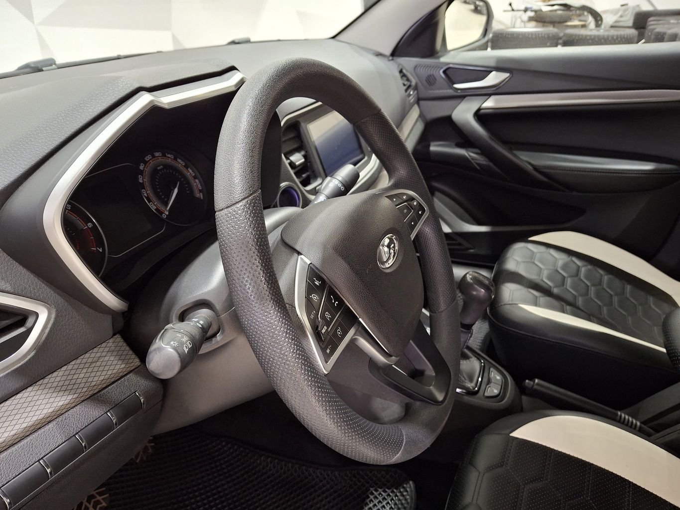 LADA VESTA