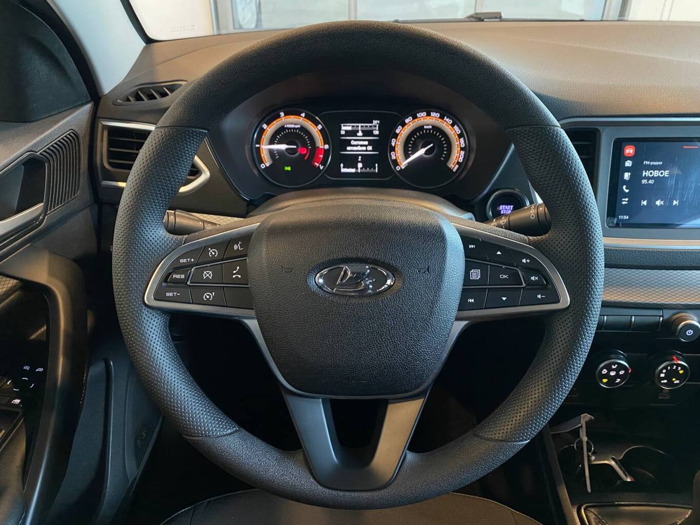 LADA VESTA