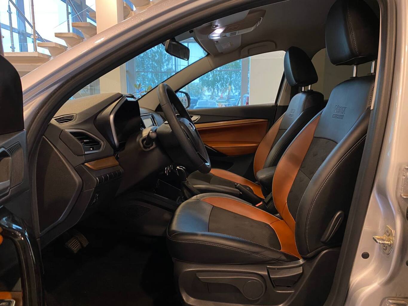 LADA VESTA