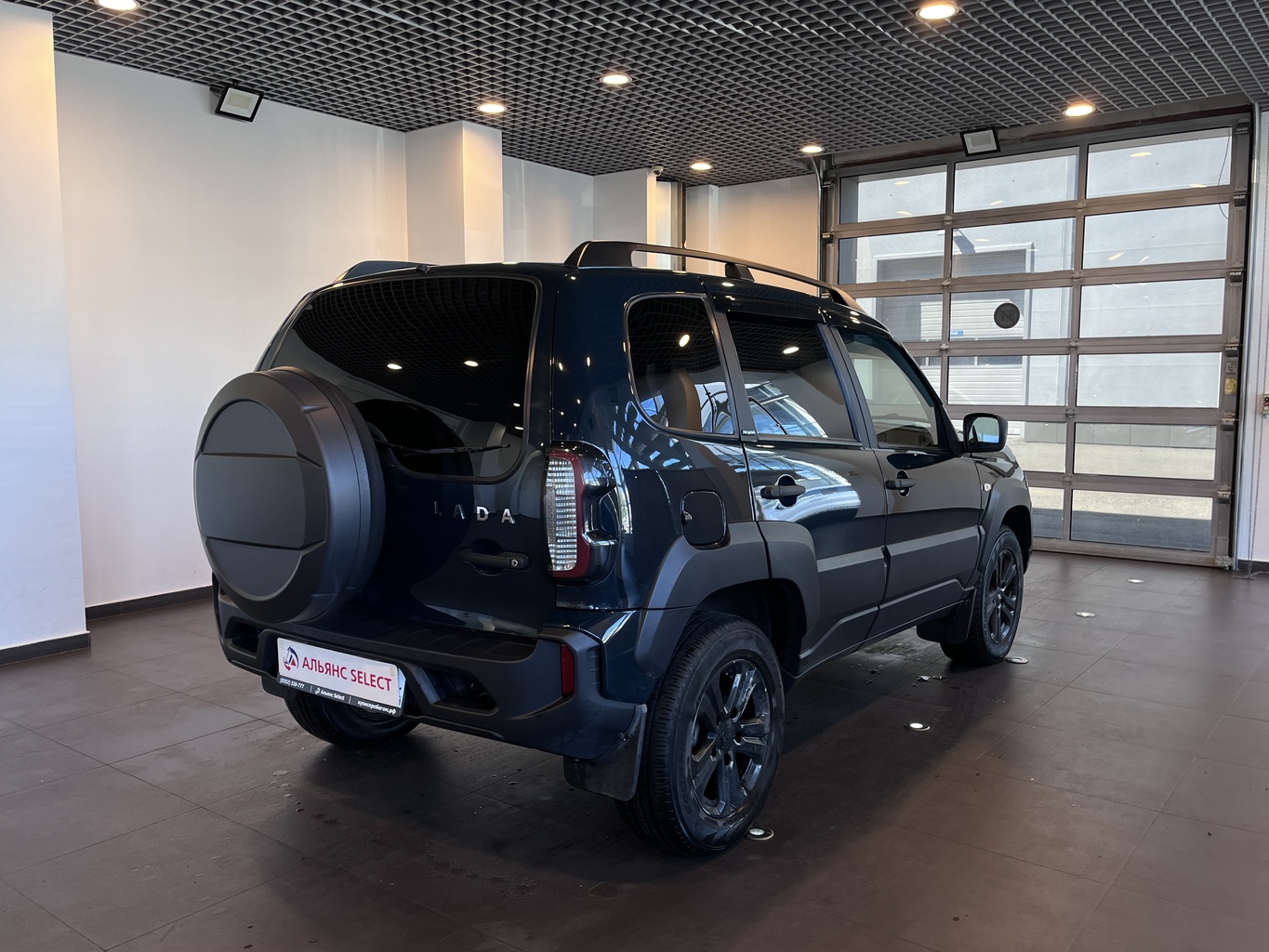 LADA NIVA TRAVEL