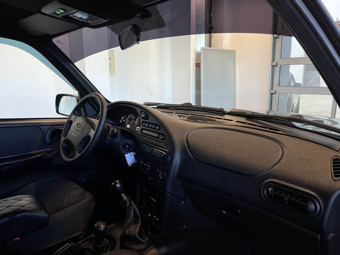 LADA NIVA TRAVEL