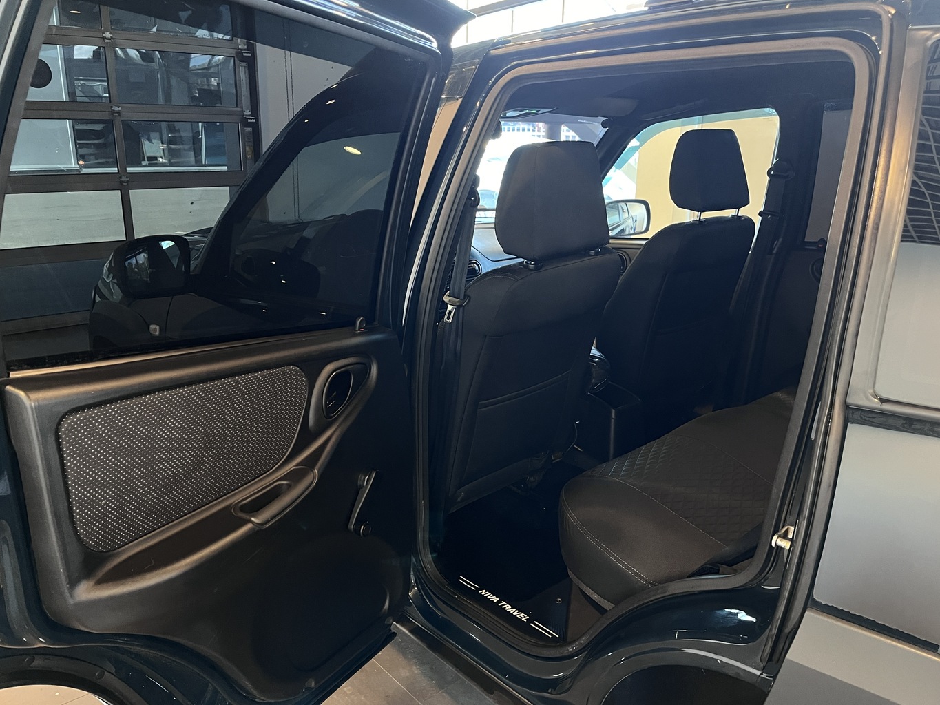 LADA NIVA TRAVEL