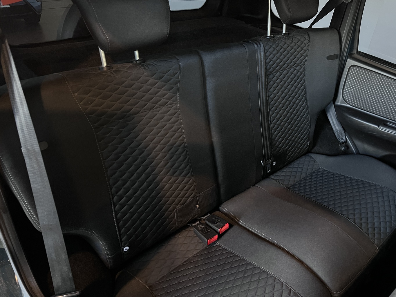 LADA NIVA TRAVEL