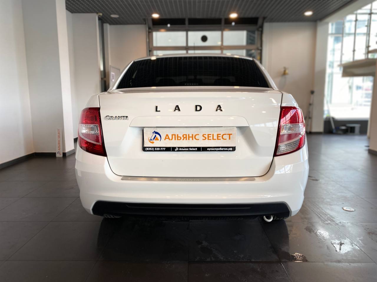 LADA GRANTA