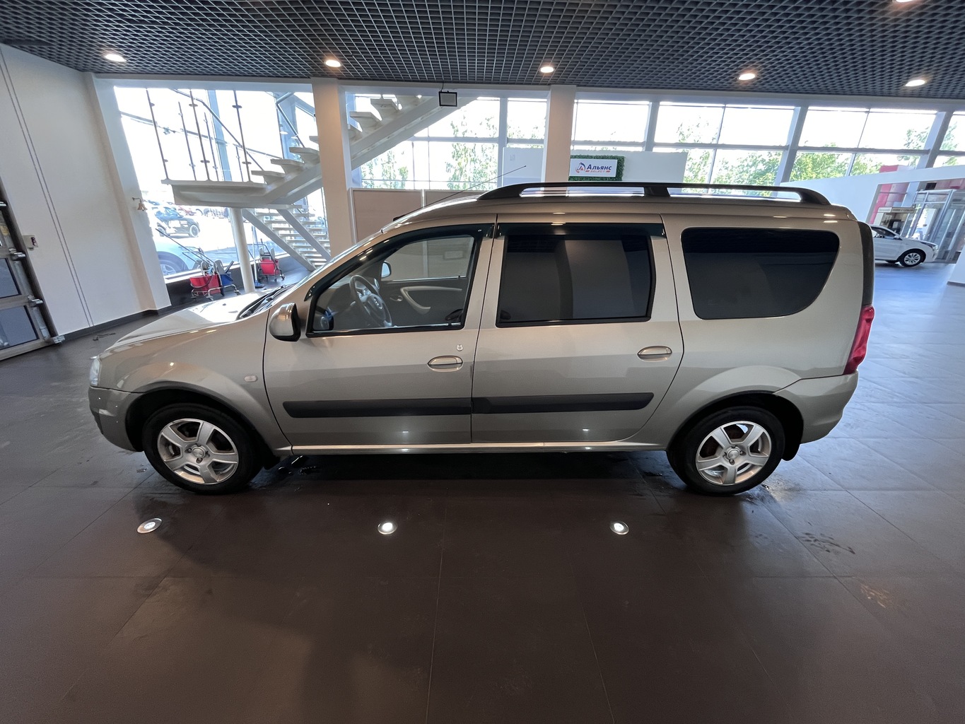 LADA LARGUS