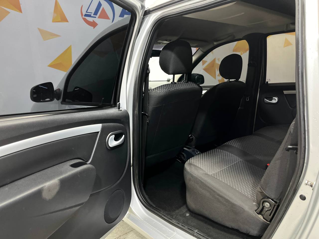 LADA LARGUS