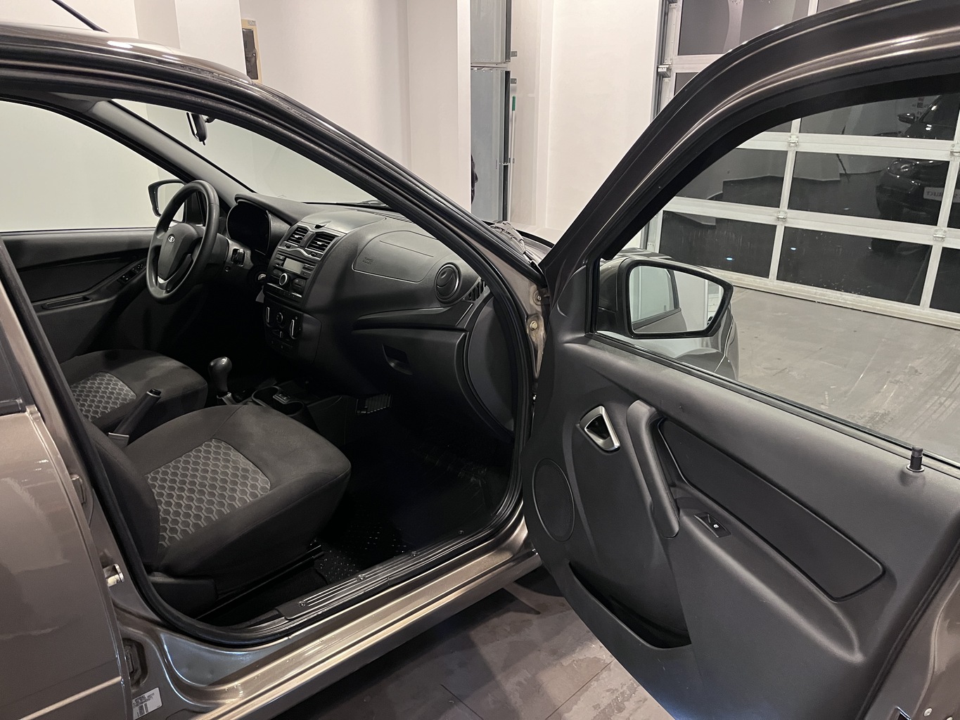 LADA GRANTA