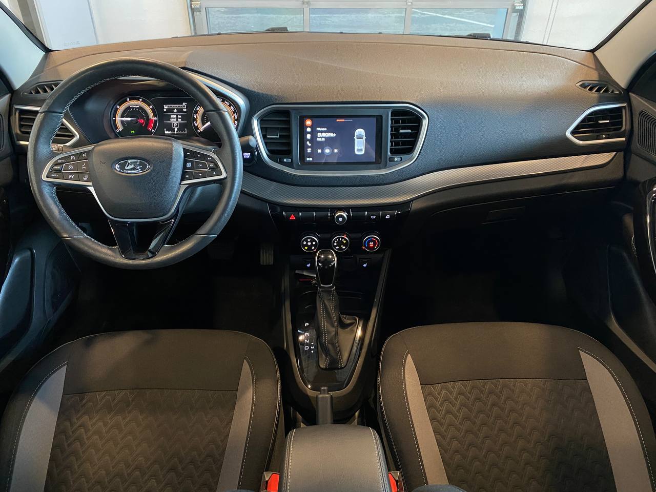 LADA VESTA