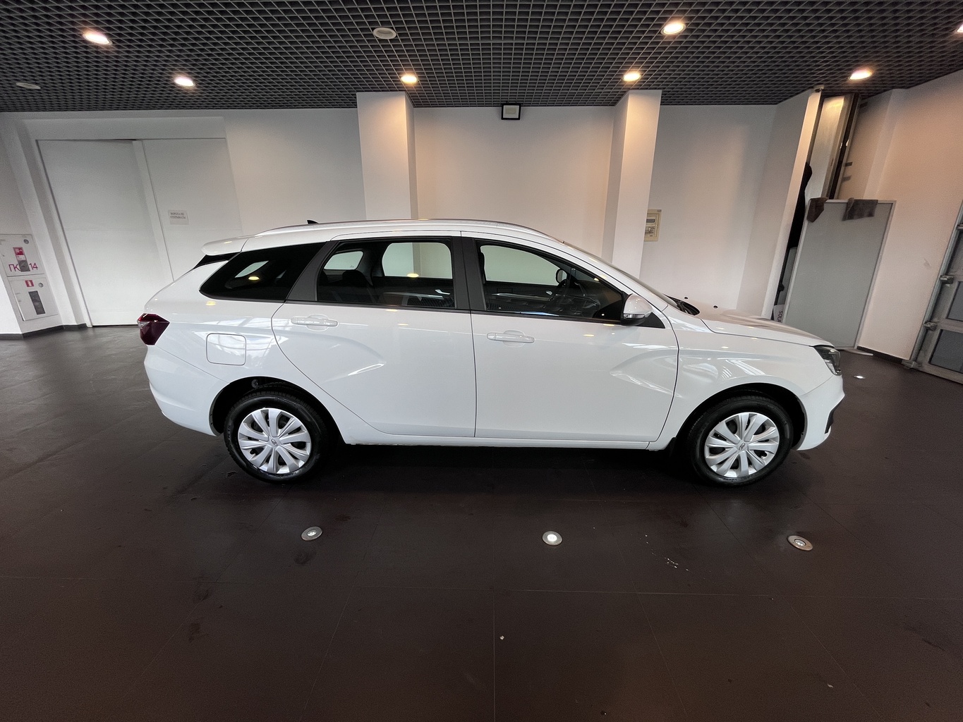 LADA VESTA